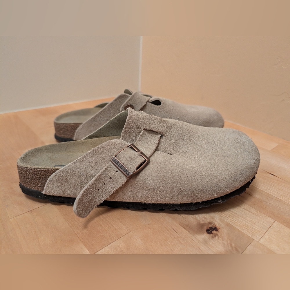 Birkenstock Boston Soft Footbed Suede Natural Tan Size 39 EUC - Picture 3 of 13